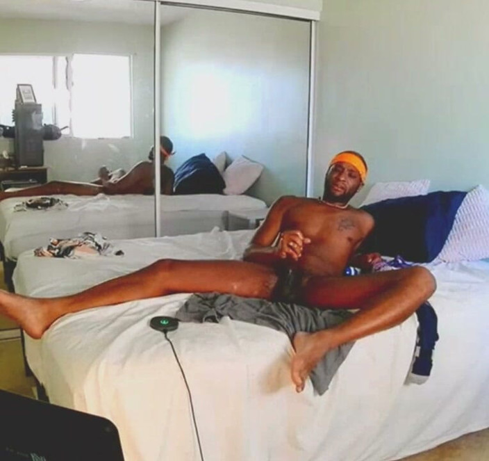 Kennie Jai: Sexy Jerk in a Blue Thong