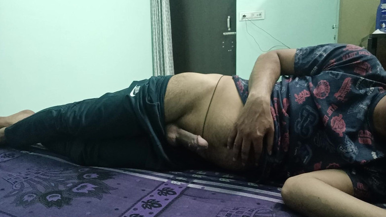 Rajasthani-old-lover: Pegawai polis India dihisap dan dikongkek jiran