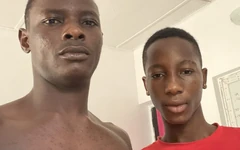 내 상사 배다른 아들을 따먹어