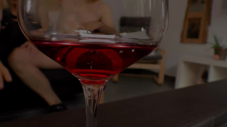 EroticEntertainment.Club: Tetangga yang bertukar pasangan 2