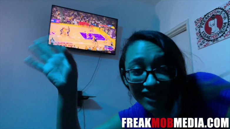 Freak Mob Media: Emori mě ošukala při hraní xboxu