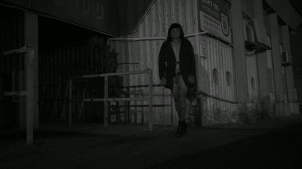 Voyager: Süper Seksi Crossdresser