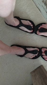 Barefoot Slide Show with a Nylonjunge in Birkenstocks