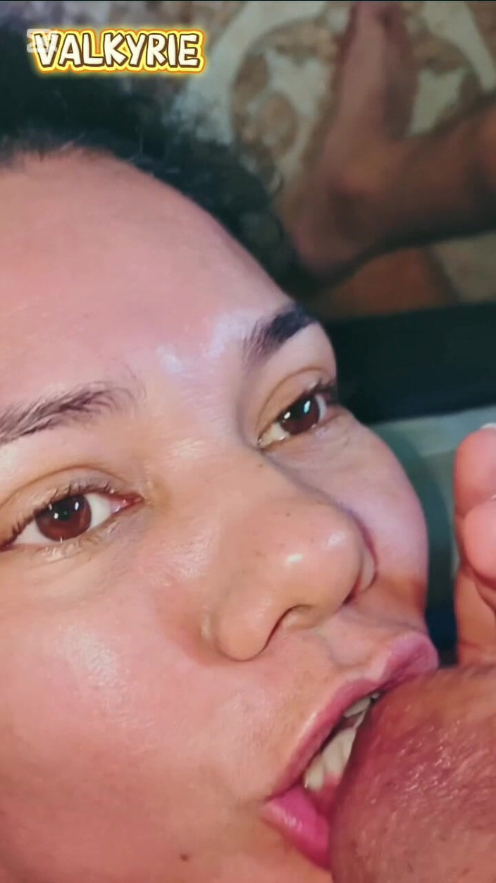 Valkyrieandluigy: Deliciosas bolas de sexo anal e boquete