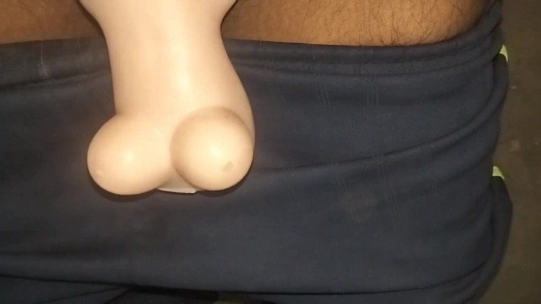 Desi Tits: Японская секс-игрушка трахается