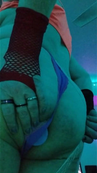Mavi Cuma tatilden sonra anal striptiz bakış açısı