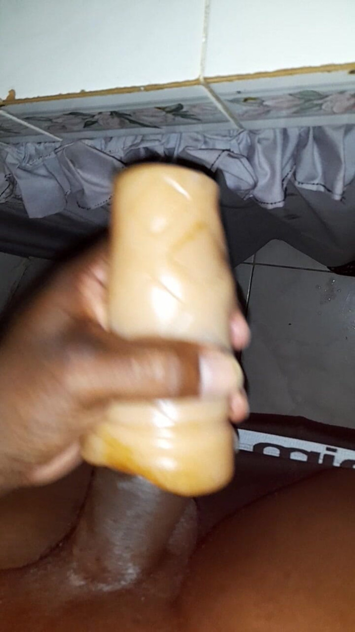 Islandvibes69: Jerking off S11 E5