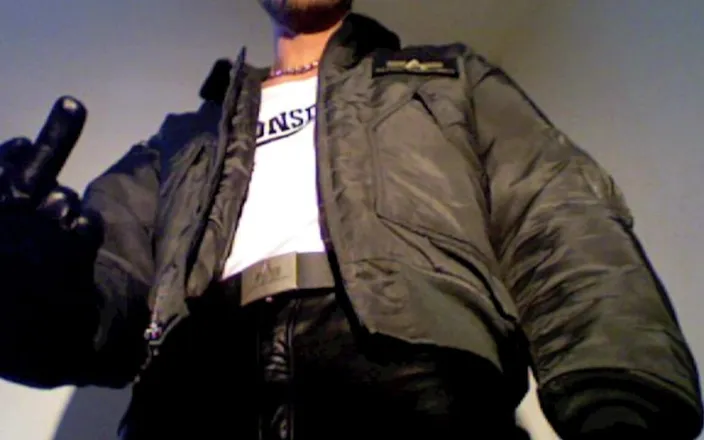 GEARandSmoke: Leather Cum