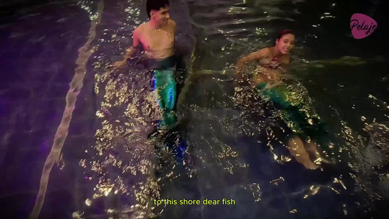 Pelaje mix: Merman come a buceta do amigo sereia, e então ela...