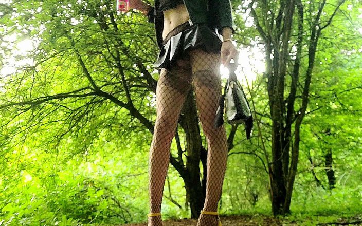 VaneSsa BiTCHx: Fantasme De Pute. Exhib En Foret De Brunoy91 Cumslut En...