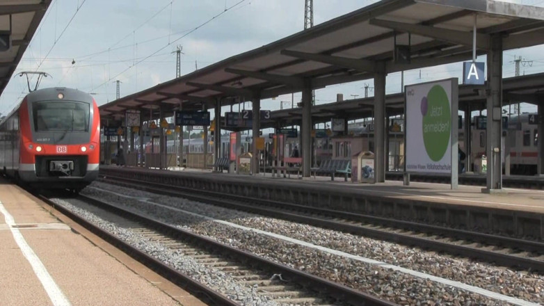 Popp Sylvie: Tren istasyonunda seks