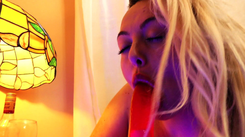Jemstone Pornstar: Deep in the gril