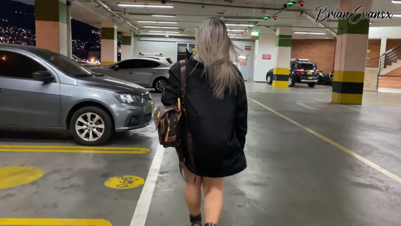 Brian Evansx: Naty Livigno mě vezme do města a máme sex na...