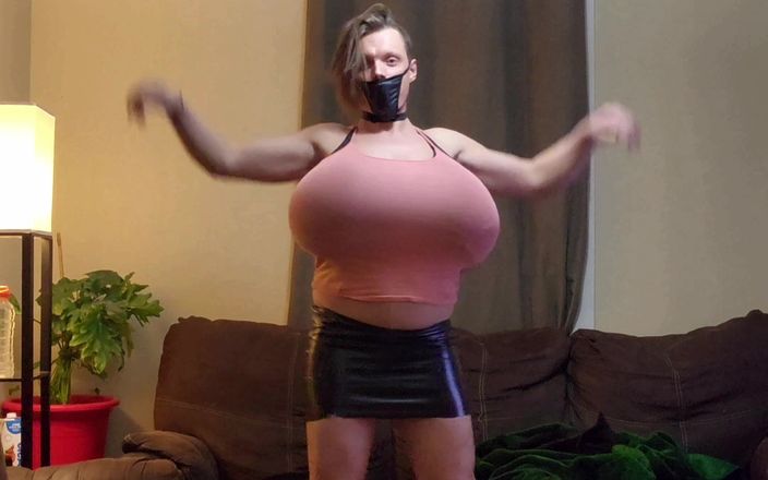 Shannel trav: Shanneltrav - tetas masivas