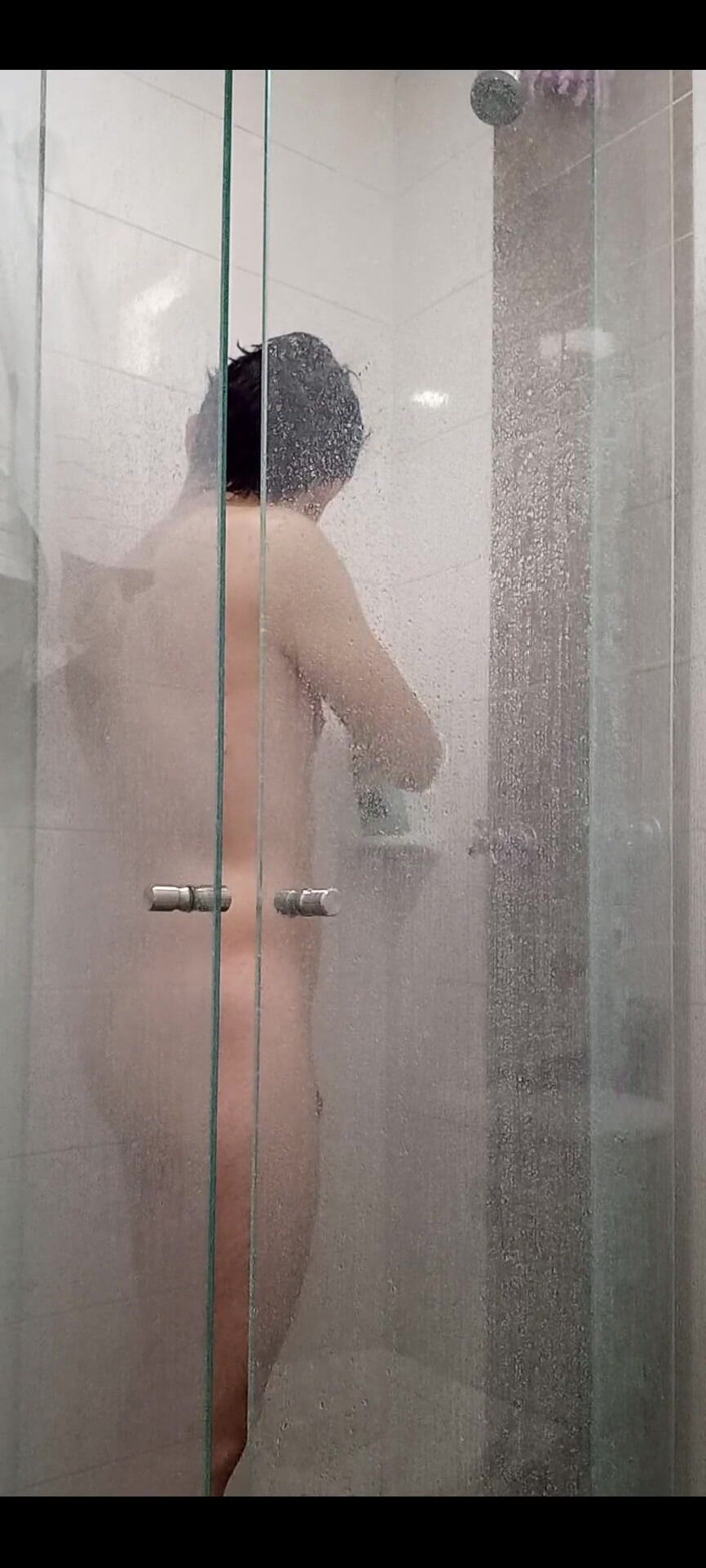 Diego_latinboy: Jerking in the Bathroom
