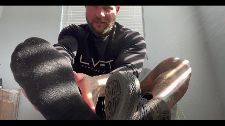 Jasons feet: 你喜欢试图抗拒我马斯克的气味