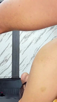 anale spietato: inchiodato fino in fondo e urlando di piacere