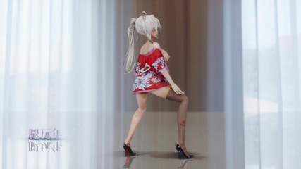 MikuMotion: Çikolatalı krema cheongsam; Siyah çoraplı; Kırmızı soled yüksek topuklu ayakkabılar