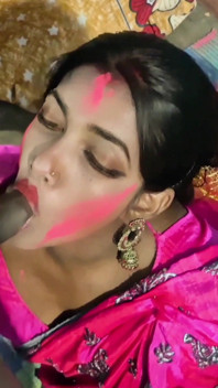 Holi özel, Bangladeşli porno yıldızı Soma sakso çekiyor, domaltmalı ve misyoner tarzı sert amcık sikişi