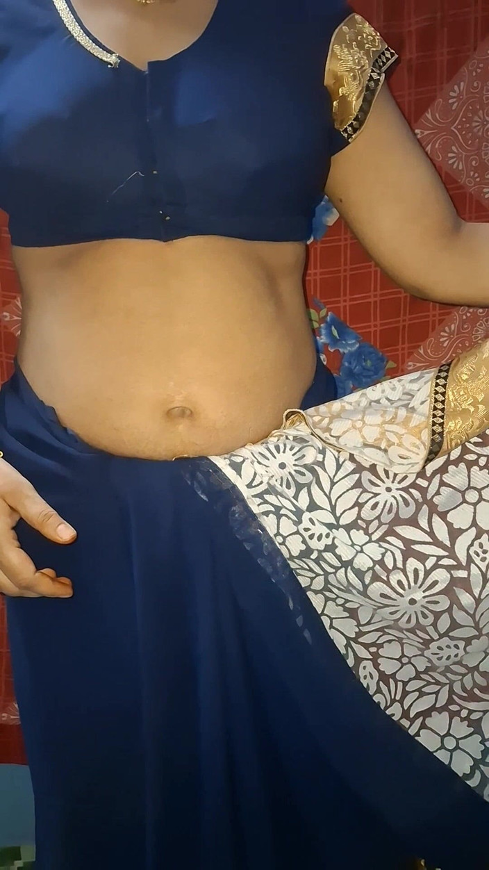 horneySonu: Sonu làm tình trong saree