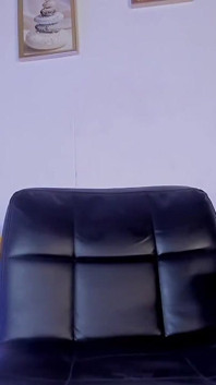 Xarabliz Webcam Model Masturbates Her Big Latin Cock on Stripchat