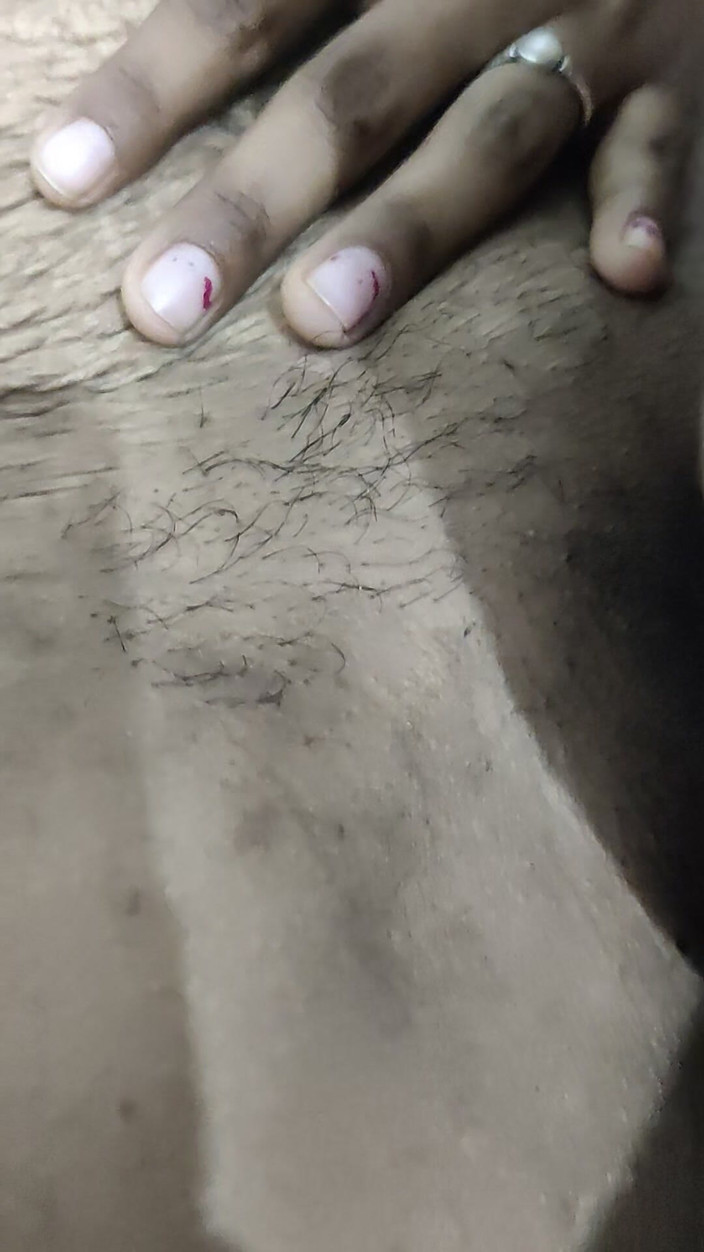 Desi_sexy_boy: Desi żona Ke Bur Me Ungli Kiya Fir Chut Chatne Lga...