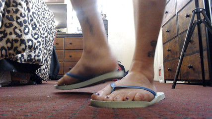 Abby Anna: Plimbare cu palme pe șlapi