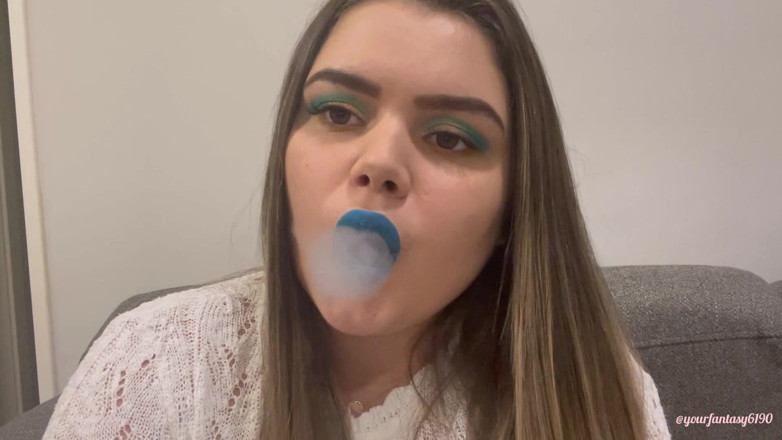 Your fantasy studio: Gioca con fumo con il rossetto azzurri