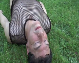 BDSM and co: Doamna Flo preia un supus începător