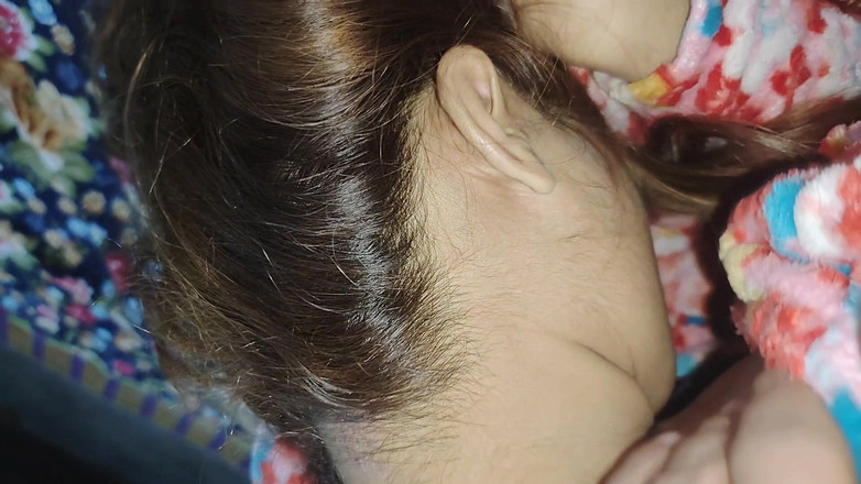 Sairaxsaim: Soție pakistaneză frumoasă vecini invita tânăr student băiat în casă