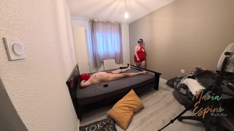 Cruel Maria: Séance Avec Mon Chien