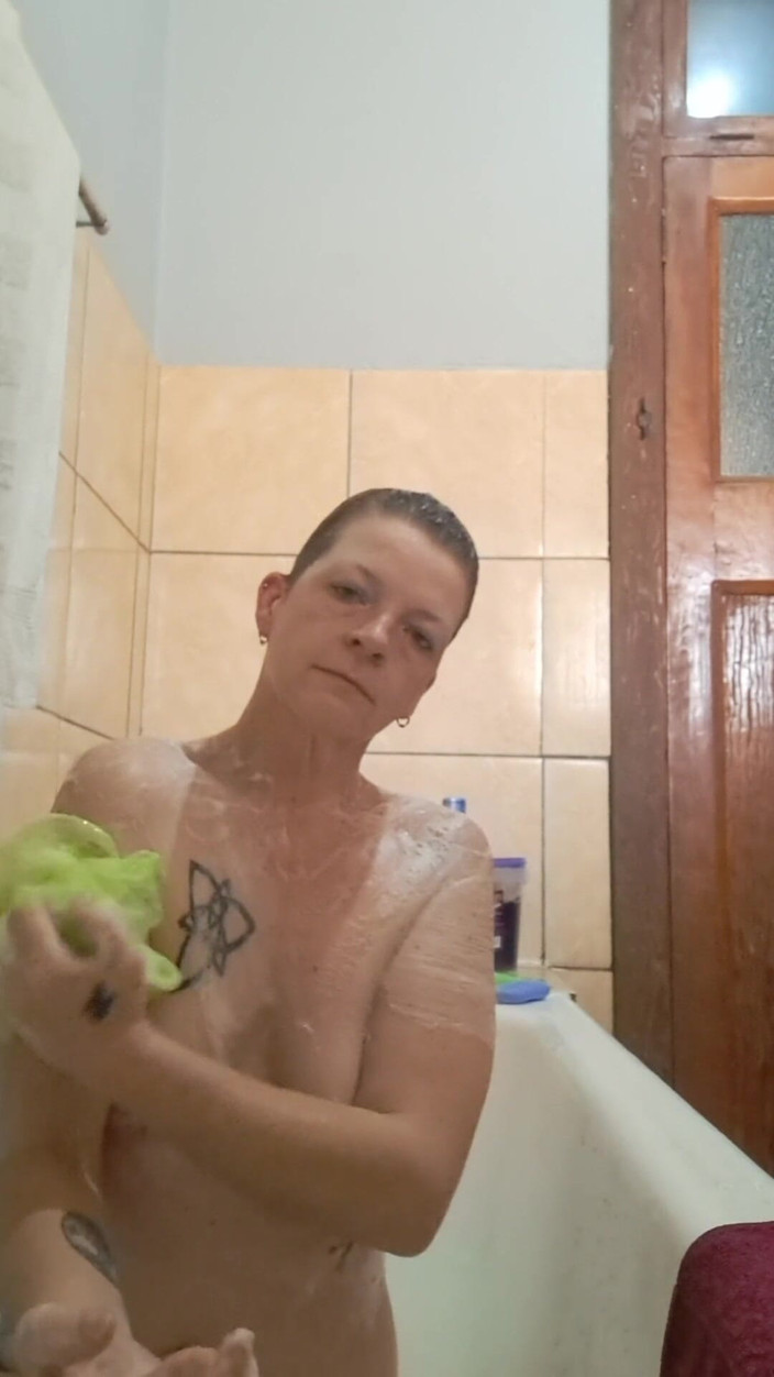 ZenitheBloodRose: 随之而来的一次很好的擦洗和摩擦