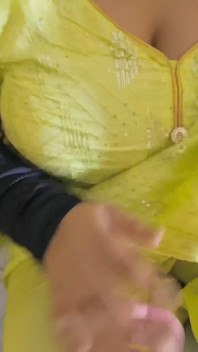 Servitoarea Sakuntla Futând băiatul punjabi linge pizda strâmtă de acasă XXX Video shrutilivecum cu punjabi voce murdară