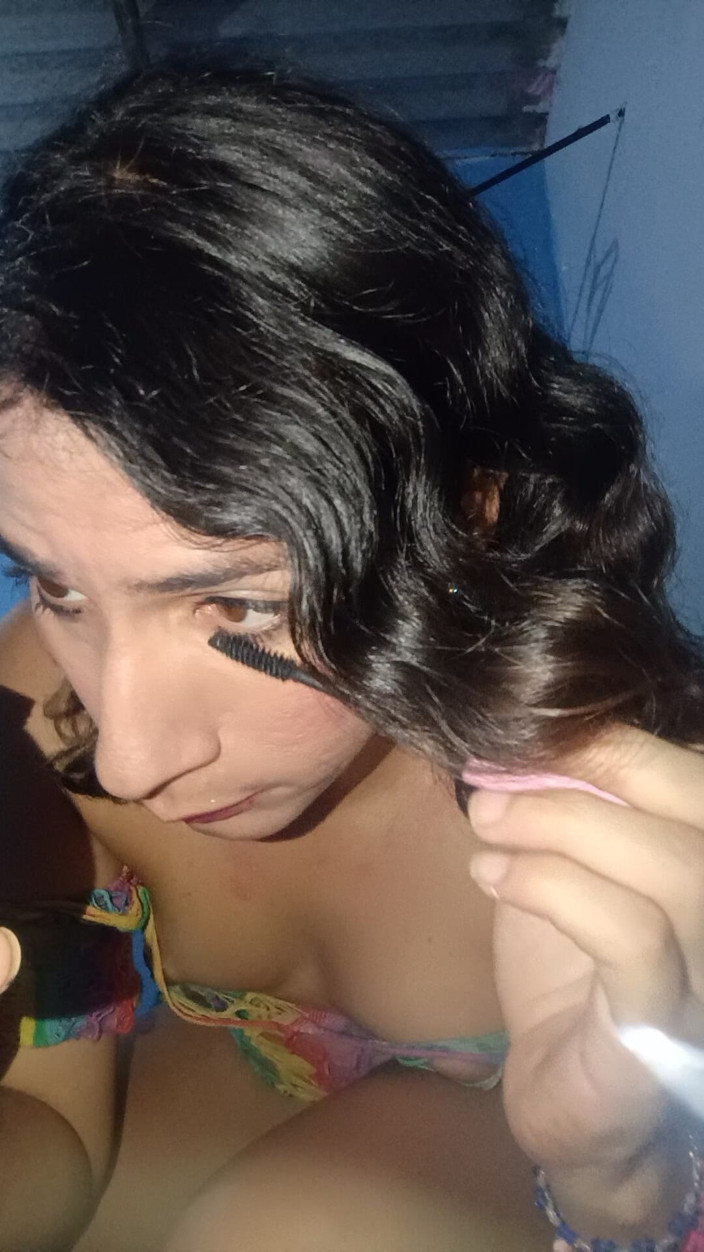 Femboy from Colombia: Machiaj drăguț și sexual pentru toată lumea