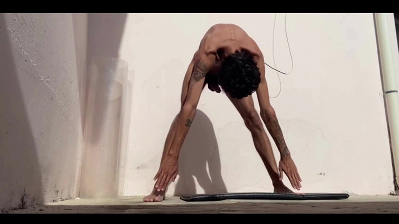 arabeputo: Esticando-se na manhã animada.