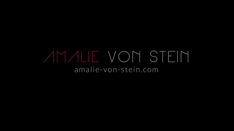 Amalie von Stein: Léchage, pipe, obéis - adoration des talons hauts et des pieds,...