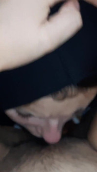 I Held Her Face with My Knees and Cum in Her Mouth