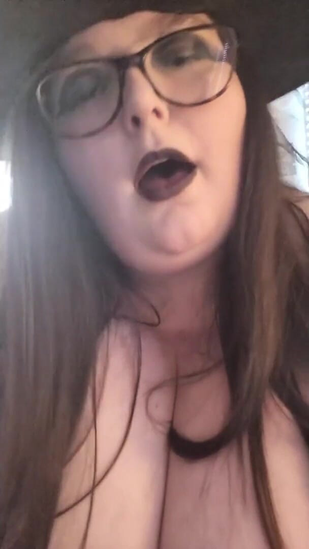 SSBBWLadyBrads: Cavalgar seu pau é tão bom
