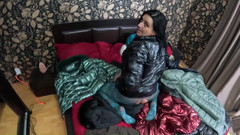 MilfyCalla: 几个闪闪发光的羽绒服用于性交和自慰 267- 预览