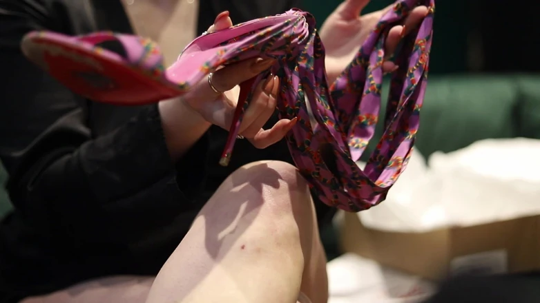 Countess diamond: High Heel Cam for Shoe-obsessed Perverts