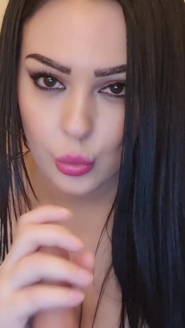 5377959 (Lacey Looxxx)