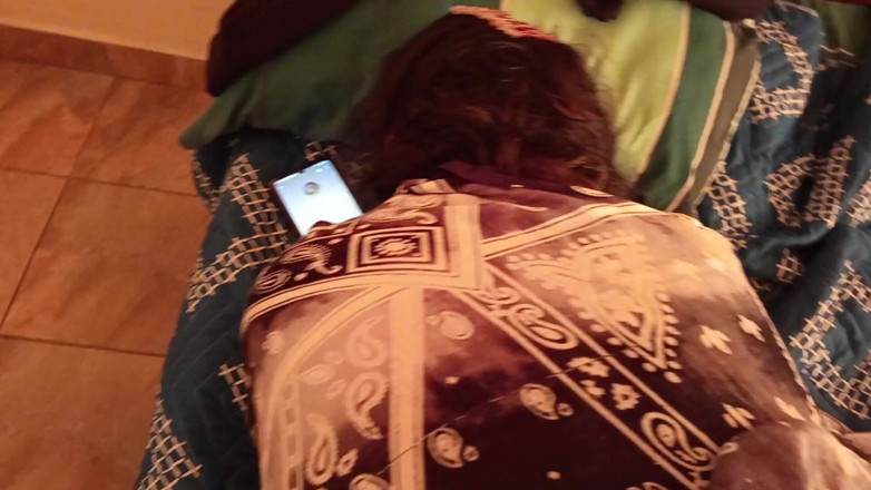 Moo DBOXXX: Matură creștină infidelă, soțul ei o sună la telefon în timp...