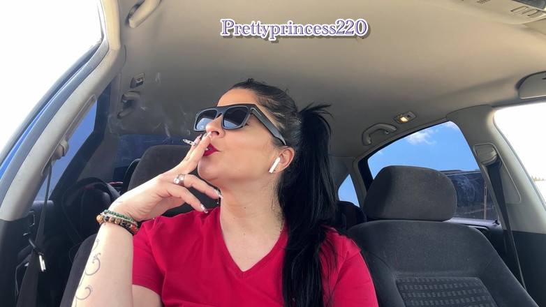 Panfil corina: Fumer dans la voiture