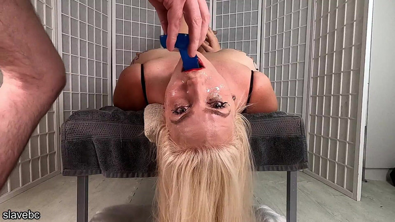 slavebc: Schlampiges kehlenfick-Training für papi