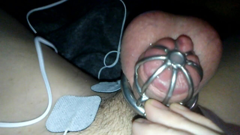 Sadie Boner: Pretty sissy Sadie caged e-stim orgasm