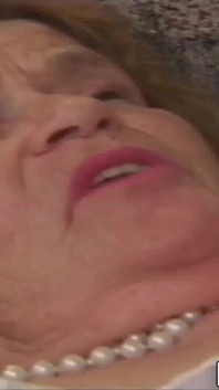 Horrid nonna rossa brutta fica scopata da cazzo e lezbo cagna costruttore dildo!