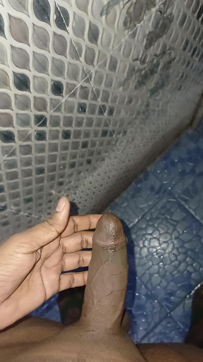 smr030: ナイト・スパーム・アウト・ハンドジョブ