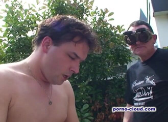 Porno Cloud: Workers payday
