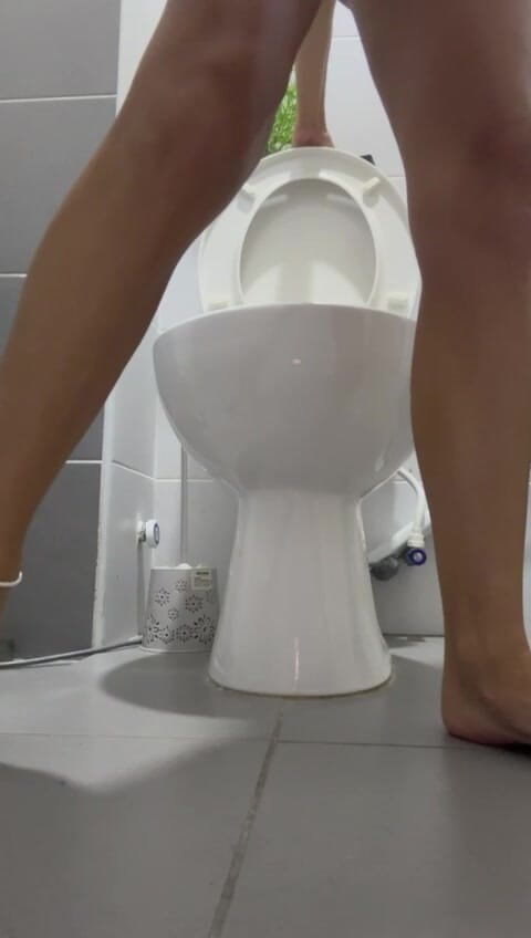 UniqueXS: Mijando como um homem