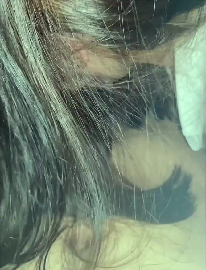 Hashini Hirunika: Une petite amie desi suce une bite